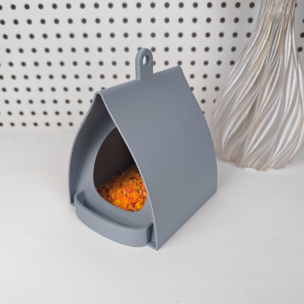 Durable Plastic Hanging Bird F - đánh giá và giá Gardening Tools Toolstation