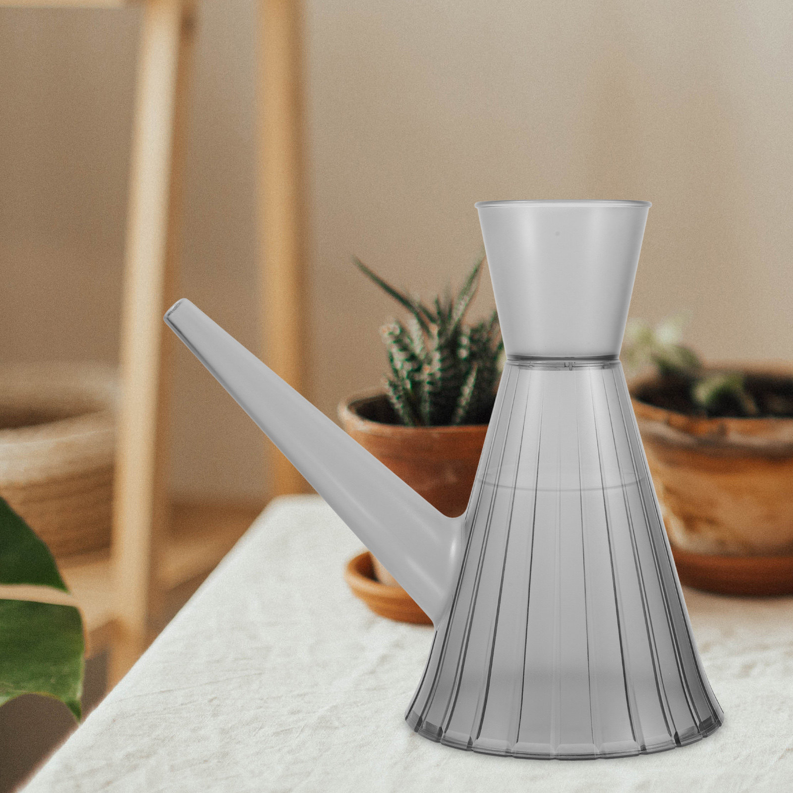 Long Spout Plant Watering Can  - đánh giá và giá Watering Can Long Spout